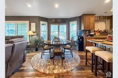 4863 Jacquelyn Park Ln, Ogden, UT 84401 - Photo 12