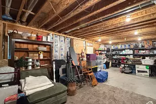 4863 Jacquelyn Park Ln, Ogden, UT 84401 - Photo 40