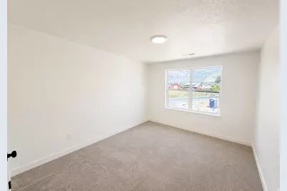 1053 N Summit View Dr, Harrisville, UT 84404 - Photo 18