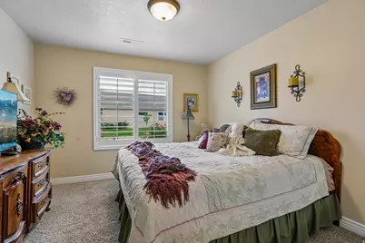 482 Hyde Park Ln, Kaysville, UT 84037 - Photo 18