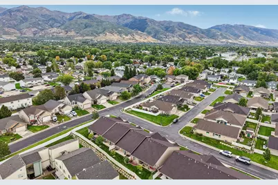 482 Hyde Park Ln, Kaysville, UT 84037 - Photo 28