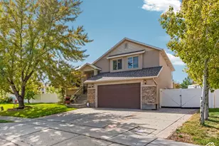 1060 W Ascot Dr, North Salt Lake, UT 84054 - Photo 1