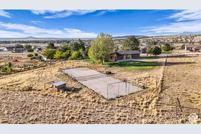 760 E 550 S, Fillmore, UT 84631 - Photo 46