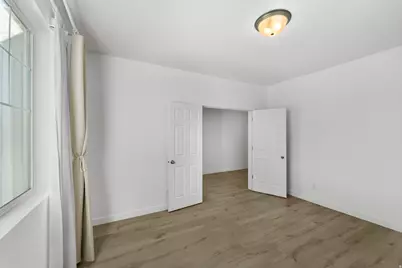 2869 S Drake Ave, Saratoga Springs, UT 84045 - Photo 4