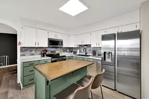 217 W 1425 N, Sunset, UT 84015 - Photo 10