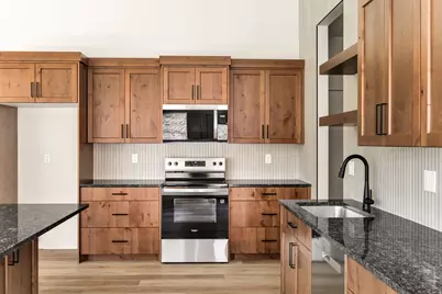642 E 250 N, Providence, UT 84332 - Photo 8