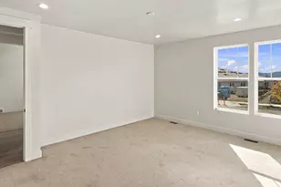 7766 S Flattop Mount Dr, West Jordan, UT 84081 - Photo 8