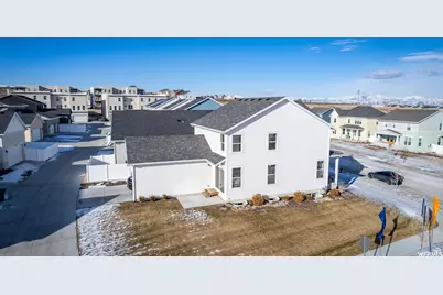 7576 S Clipper Hill Rd W #401, West Jordan, UT 84081 - Photo 26