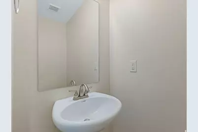 2635 N 500 W, Sunset, UT 84015 - Photo 6