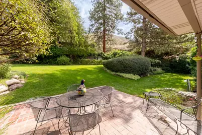 4909 S Naniloa Dr, Holladay, UT 84117 - Photo 24
