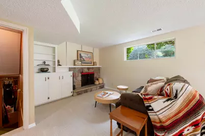 4909 S Naniloa Dr, Holladay, UT 84117 - Photo 18