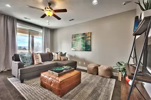 252 E Sandy Sage Way, Sandy, UT 84070 - Photo 4