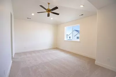 477 E 550 N #32, Salem, UT 84653 - Photo 6