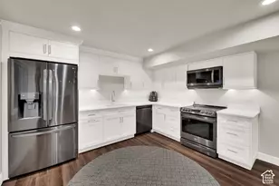983 E Southfork Dr, Draper, UT 84020 - Photo 48