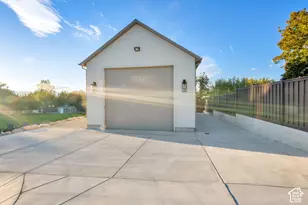 983 E Southfork Dr, Draper, UT 84020 - Photo 68