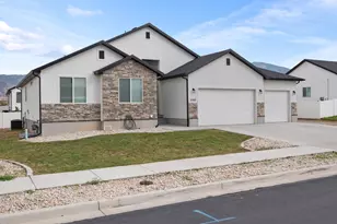 2342 N 250 W, Tooele, UT 84074 - Photo 2