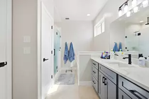 475 N 900 E, Hyde Park, UT 84318 - Photo 26