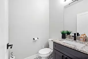 475 N 900 E, Hyde Park, UT 84318 - Photo 32