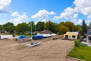 385 E 2000 St S, Garden City, UT 84028 - Photo 10