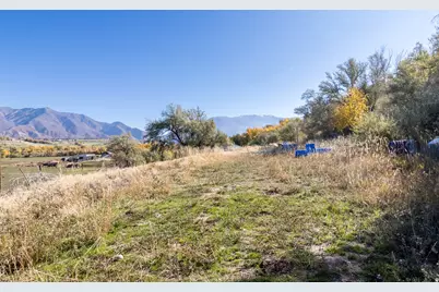 5973 S South Weber Dr, Riverdale, UT 84405 - Photo 2