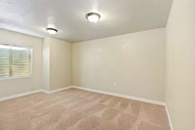 3075 S Crews Ct, West Valley, UT 84120 - Photo 18