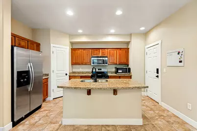 3075 S Crews Ct, West Valley, UT 84120 - Photo 10