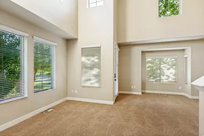 3075 S Crews Ct, West Valley, UT 84120 - Photo 6