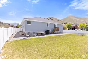 886 S Cambridge Cir E, Tooele, UT 84074 - Photo 30