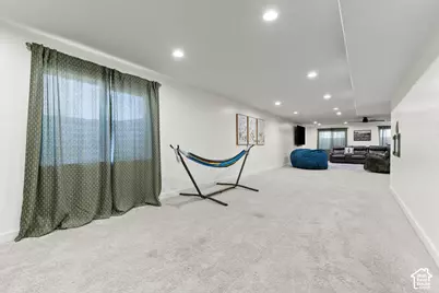 886 S Cambridge Cir E, Tooele, UT 84074 - Photo 26