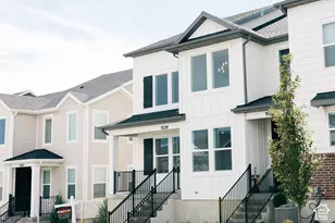 1529 W Skyline Dr, Saratoga Springs, UT 84045 - Photo 2