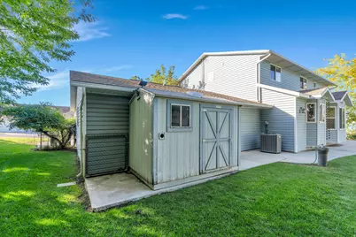 875 E 400 N, Lindon, UT 84042 - Photo 46