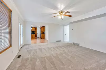 875 E 400 N, Lindon, UT 84042 - Photo 18