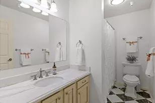 560 E South Temple, Salt Lake City, UT 84102 - Photo 12
