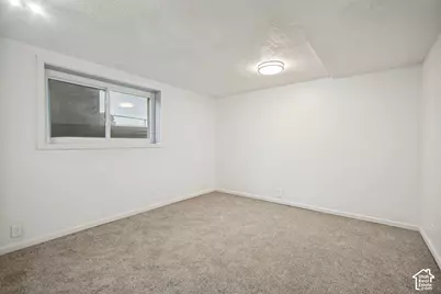 1346 Marilyn Dr, Syracuse, UT 84075 - Photo 10