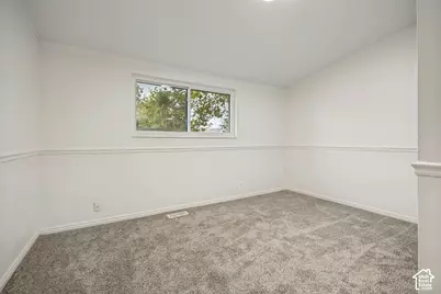 1346 Marilyn Dr, Syracuse, UT 84075 - Photo 16