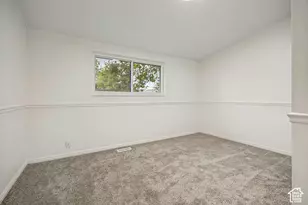 1346 Marilyn Dr, Syracuse, UT 84075 - Photo 16