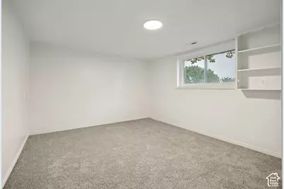 1346 Marilyn Dr, Syracuse, UT 84075 - Photo 12