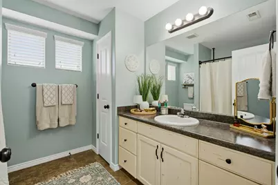 2089 S Bullrush Pkwy, Lehi, UT 84043 - Photo 24