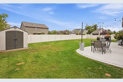 2089 S Bullrush Pkwy, Lehi, UT 84043 - Photo 30