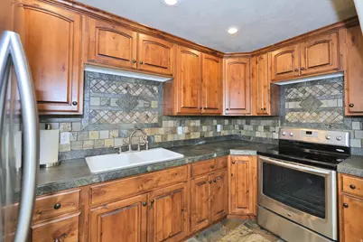 47 N 970 W, Orem, UT 84057 - Photo 48