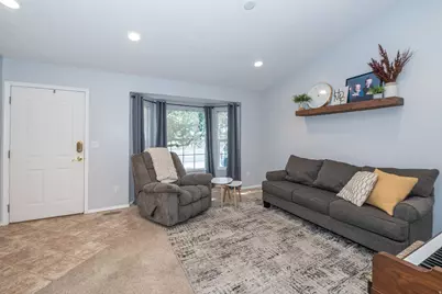 2437 S 3000 W, Syracuse, UT 84075 - Photo 2