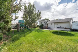 2437 S 3000 W, Syracuse, UT 84075 - Photo 30