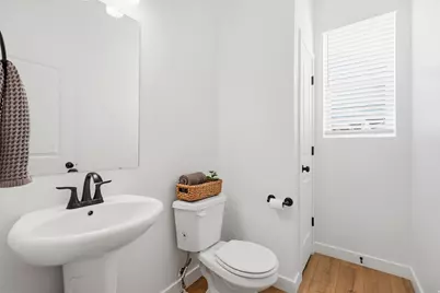 12199 S Brinnelli Dr E, Draper, UT 84020 - Photo 14