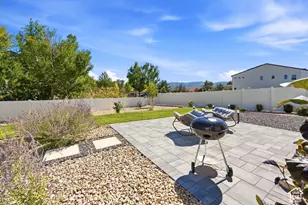 12199 S Brinnelli Dr E, Draper, UT 84020 - Photo 46