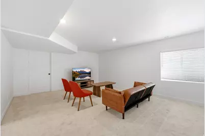 12199 S Brinnelli Dr E, Draper, UT 84020 - Photo 38