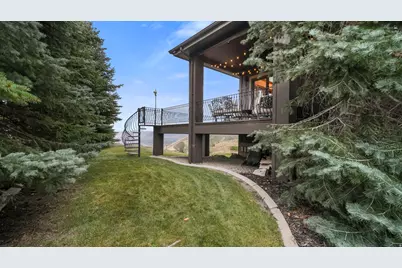 1459 E Meadow Bluff Ln, Draper, UT 84020 - Photo 48