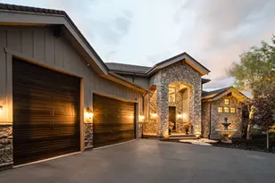 1459 E Meadow Bluff Ln, Draper, UT 84020 - Photo 2