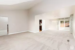 1355 E St James Ln, Saint George, UT 84790 - Photo 8