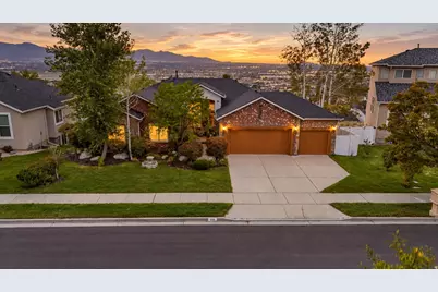 533 E Jade Park Ln, Draper, UT 84020 - Photo 2