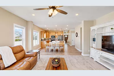 213 N Bristol W, Cedar City, UT 84720 - Photo 6